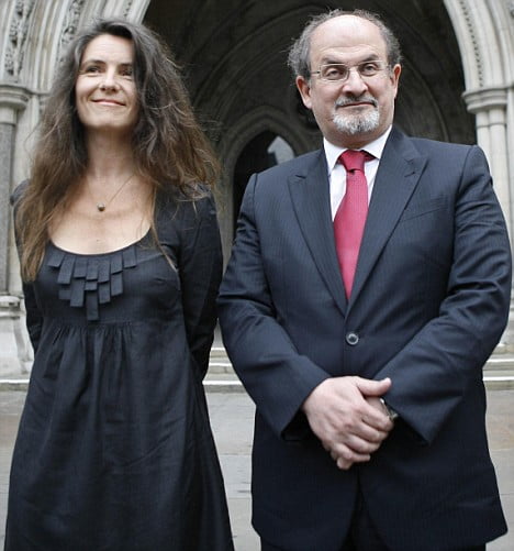 Salman Rushdie And His Controversial Love Stories Jodistory